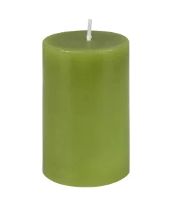 شمع با رنگ مایع سبز