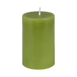 شمع با رنگ مایع سبز